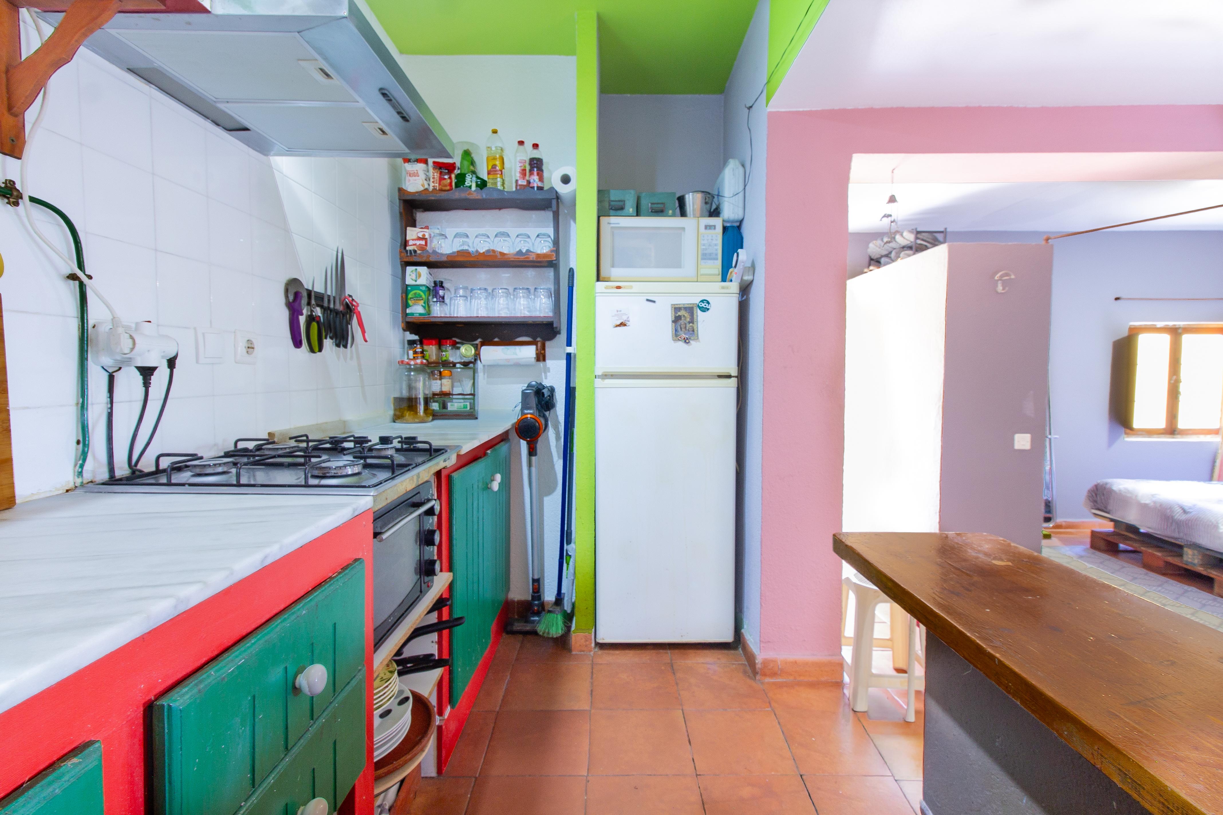 Chalet con tres espacios independientes en planta baja con jardín