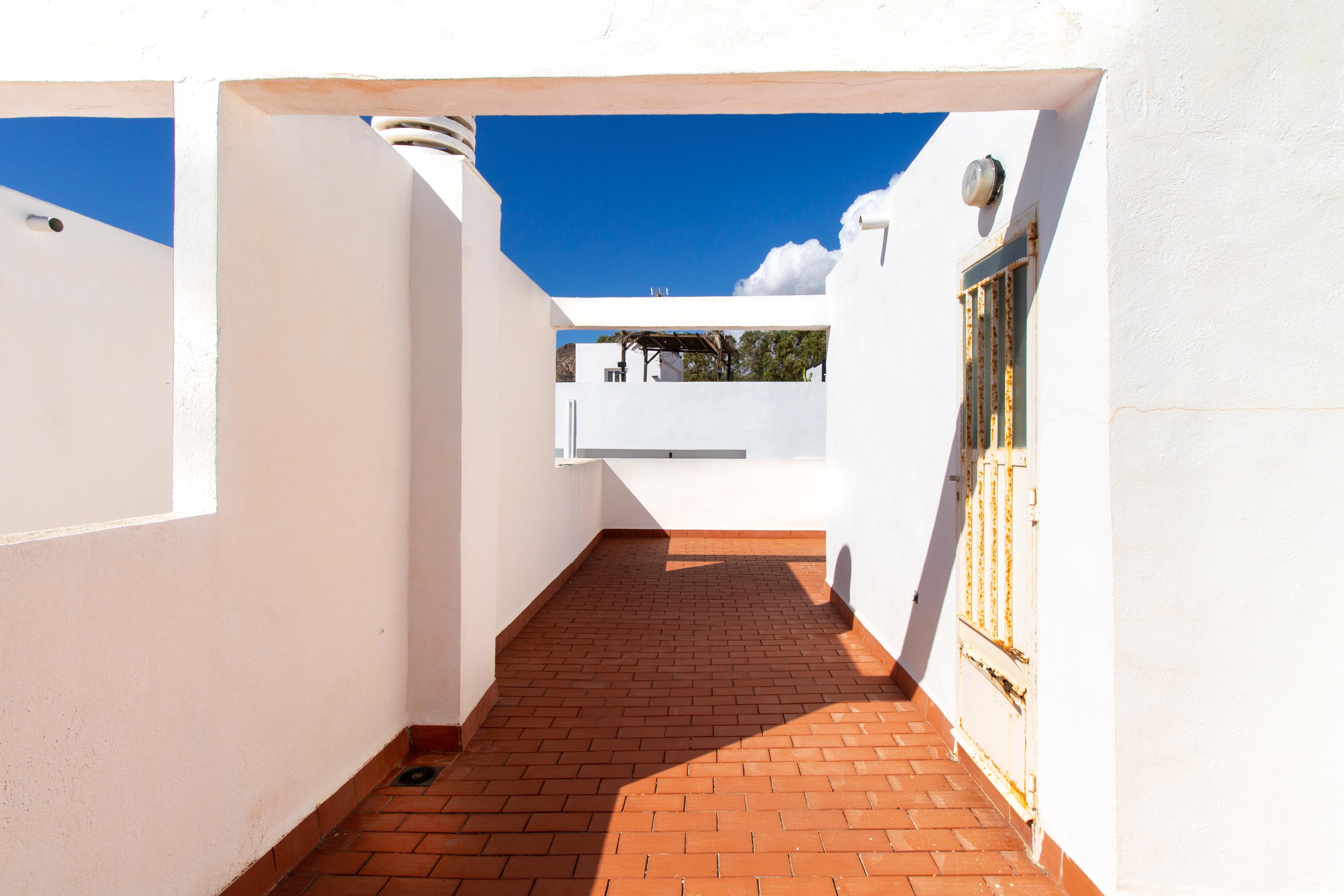Triplex con vistas al mar y cochera privada